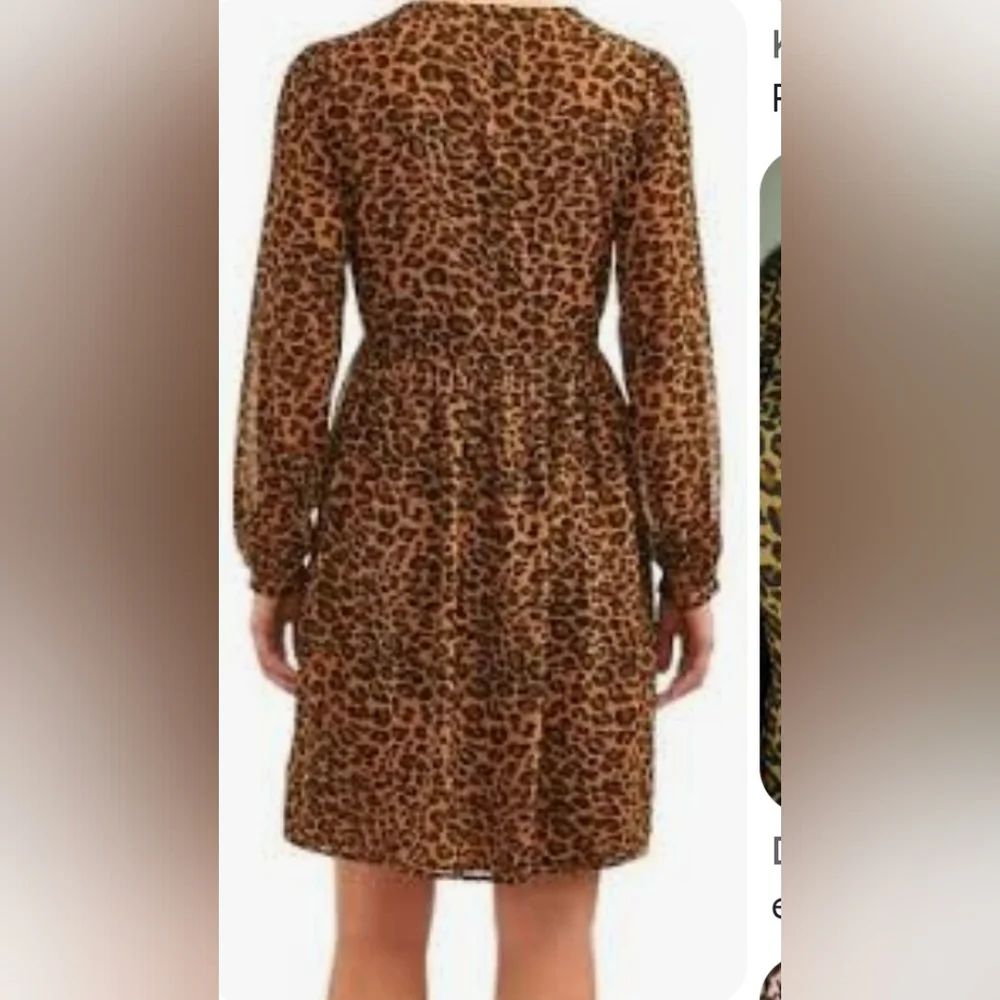 Time and Tru Leopard Print  Long Sleeve Dress Sz Medium 8-10 - Picture 5 of 9